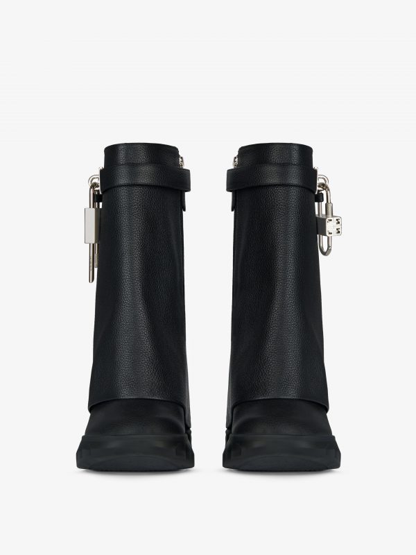 Luxury Boots Givenchy