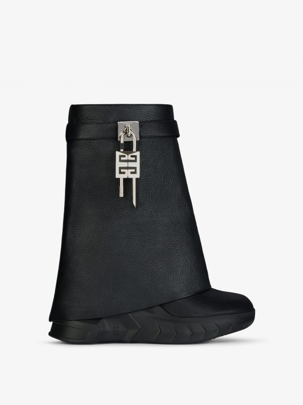 Luxury Boots Givenchy