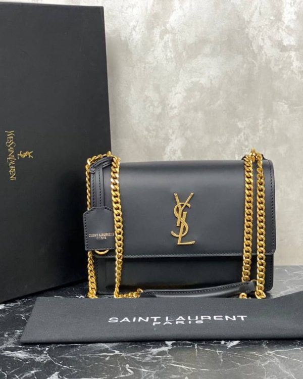 YSL SUNSET MEDIUM CHAIN BAG IN SMOOTH LEATHER